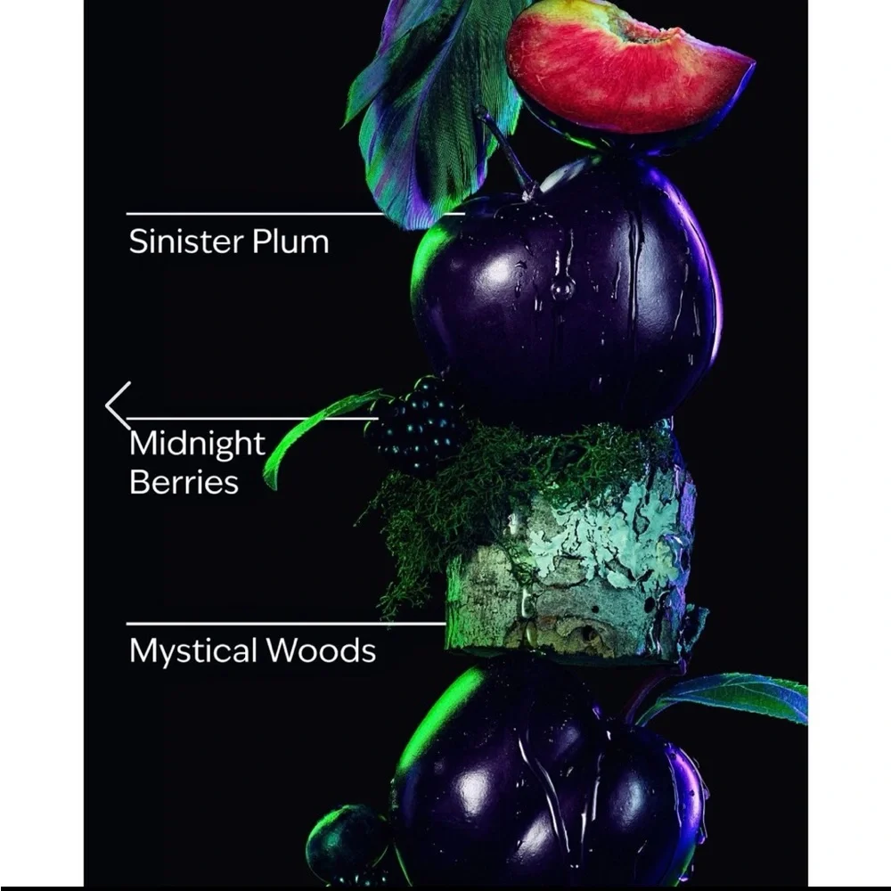 BATH & BODY WORKS Maleficent Glow-In-The-Dark PocketBac Holder & Hand Sanitizer